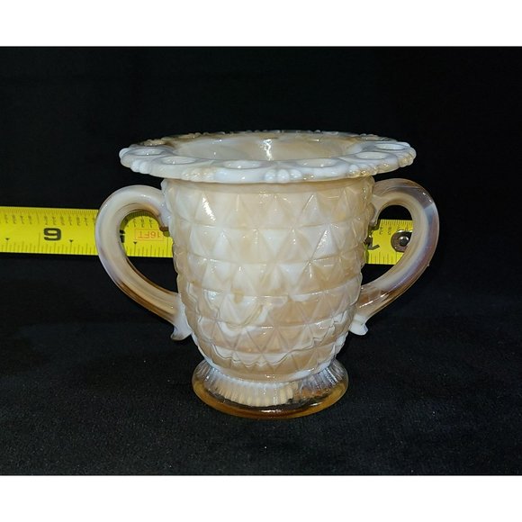 Imperial caramel slag glass pressed vase - Picture 6 of 6